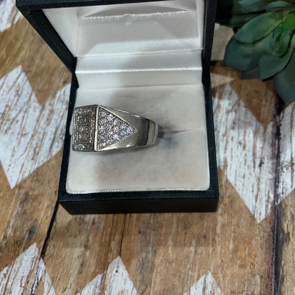 Rhinestone Ring - image 5